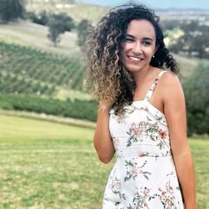 Meet your Posher, Hailey